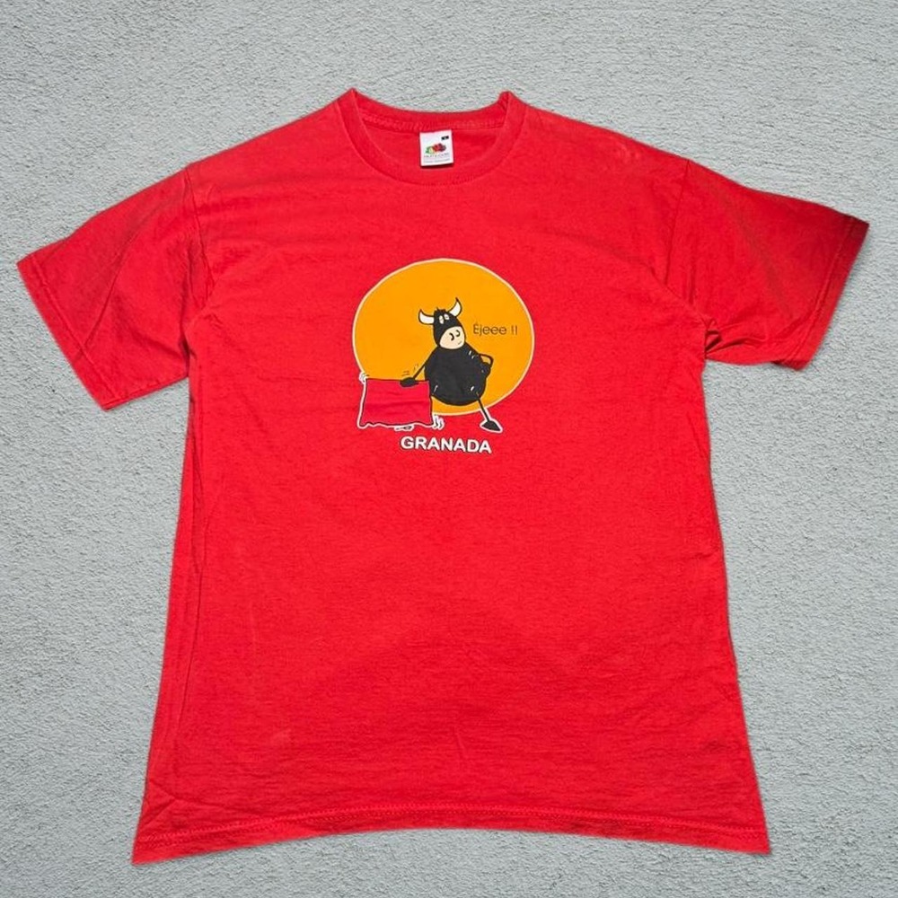 Fruit of the Loom Granada Spain Bull Graphic Tee Red Small